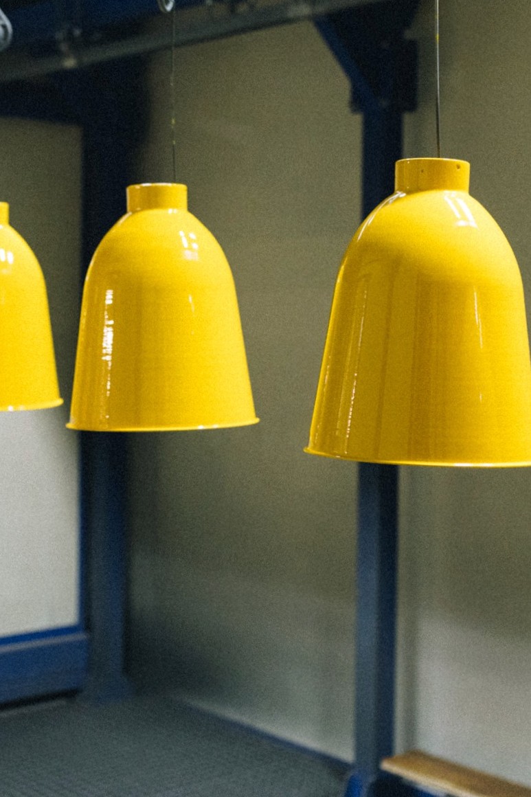 Luminaire peinture St Priest